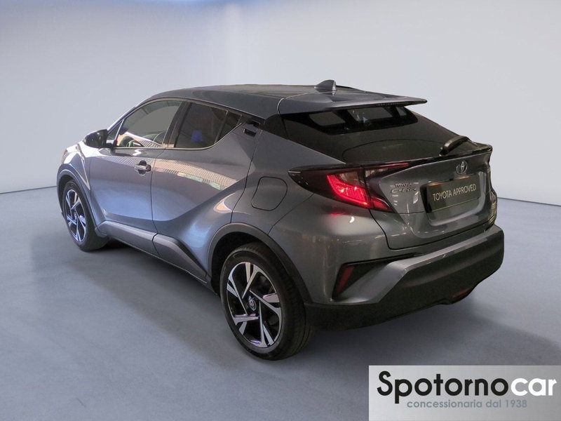 Toyota Toyota C-HR usata a Milano (4)