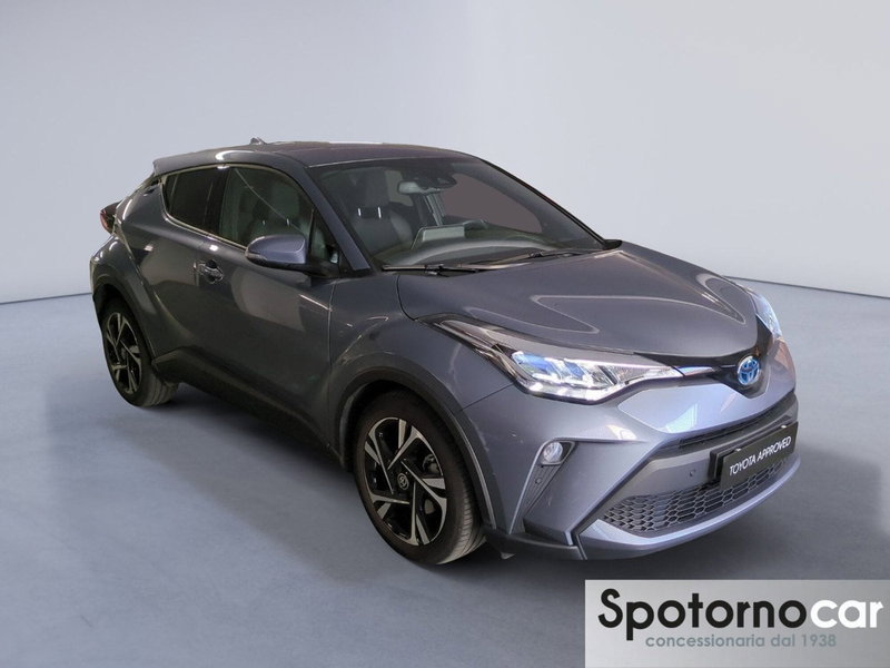 Toyota Toyota C-HR usata a Milano (8)