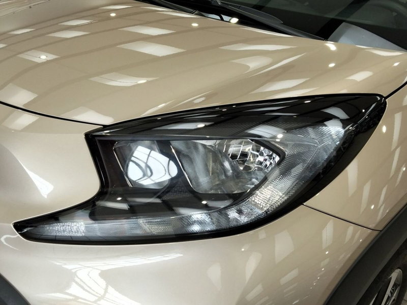 Toyota Aygo X usata a Roma (13)