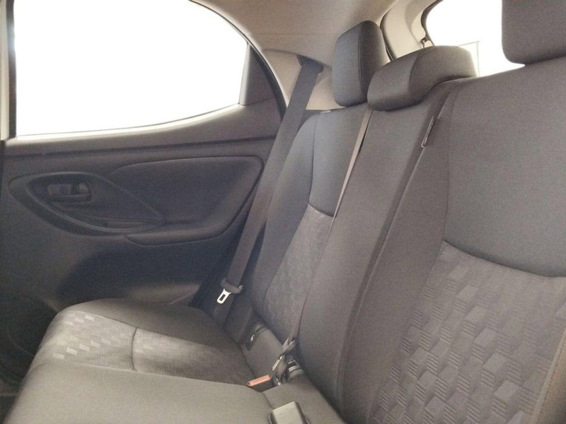 Toyota Aygo X usata a Roma (11)