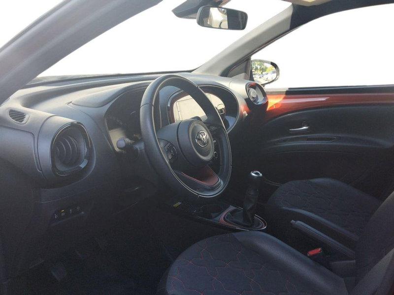 Toyota Aygo X usata a Roma (7)