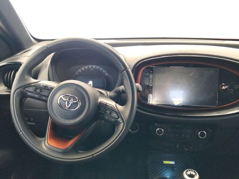 Toyota Aygo X usata a Roma (8)