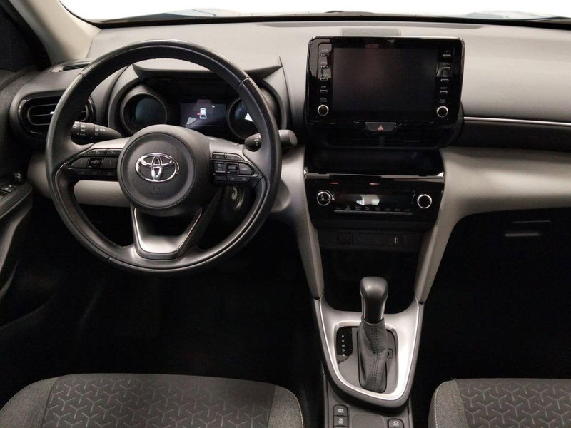 Toyota Yaris Cross usata a Roma (8)