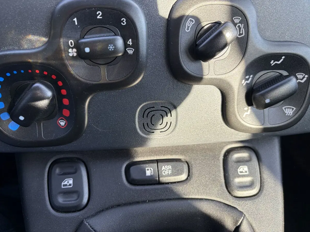 Fiat Panda usata a La Spezia (16)