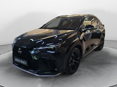 Lexus NX Plug-in 4WD Premium del 2024 usata a Modena