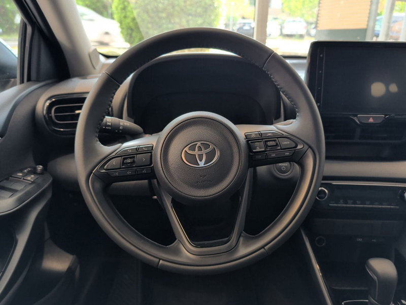 Toyota Yaris nuova a Bologna (10)