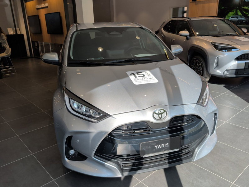 Toyota Yaris nuova a Bologna (5)