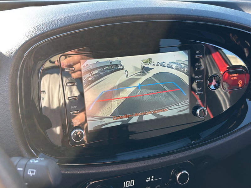 Toyota Aygo X usata a Bologna (13)