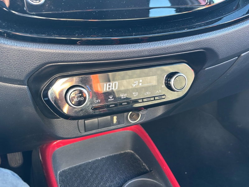 Toyota Aygo X usata a Bologna (14)