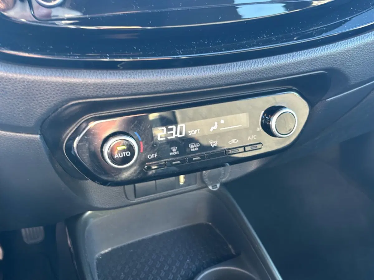 Toyota Aygo X usata a Bologna (14)