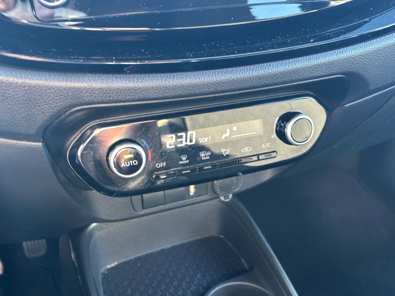 Toyota Aygo X usata a Bologna (14)