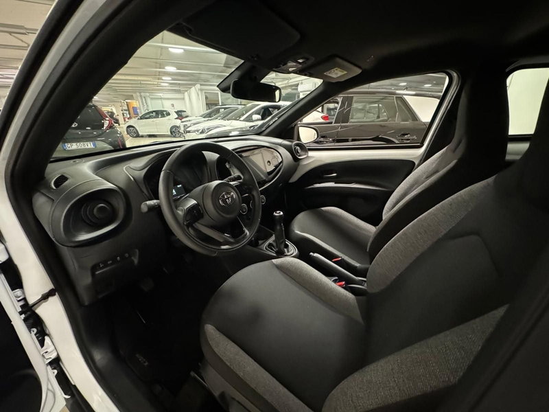 Toyota Aygo X usata a Modena (8)