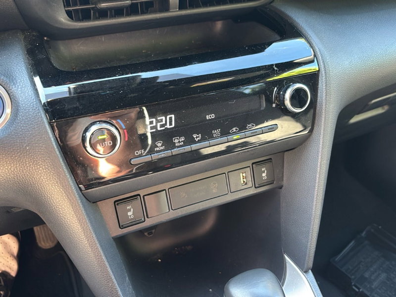 Toyota Yaris Cross usata a Bologna (14)