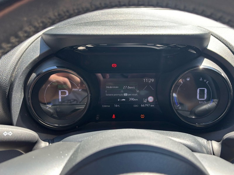 Toyota Yaris usata a Bologna (12)