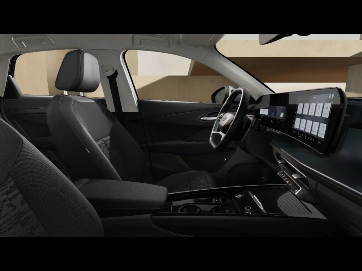 Audi Q3 Sportback nuova a Pisa (9)