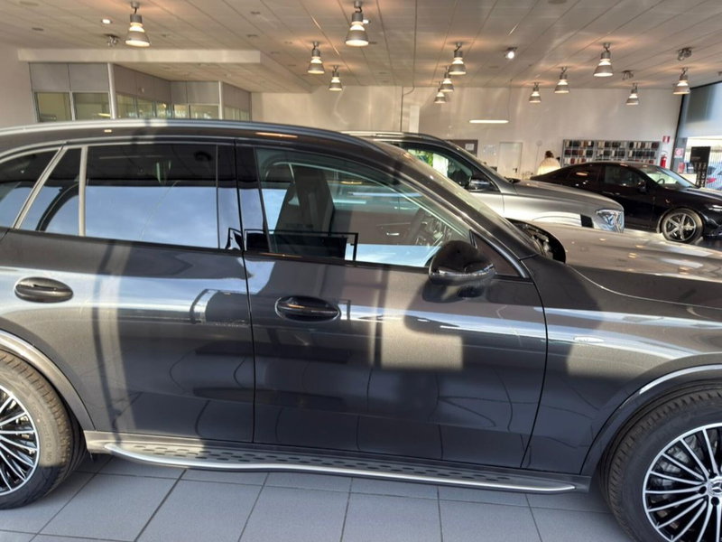 Mercedes-Benz GLC SUV nuova a Grosseto (8)