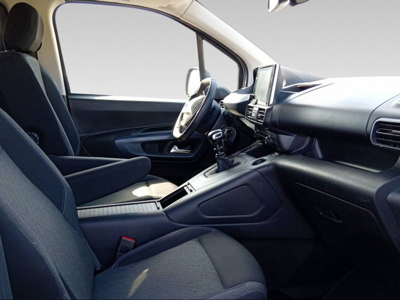 Peugeot Rifter usata a Firenze (13)