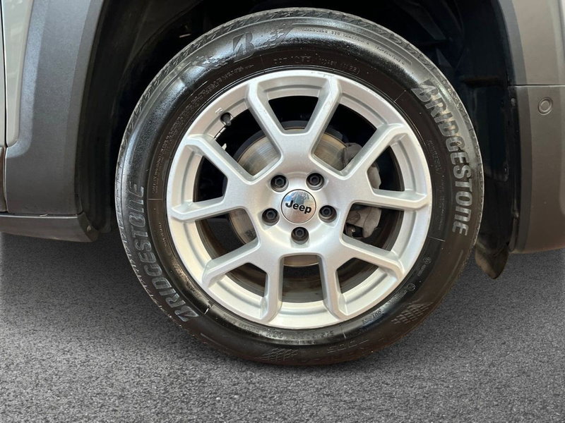 Jeep Renegade usata a Bari (6)