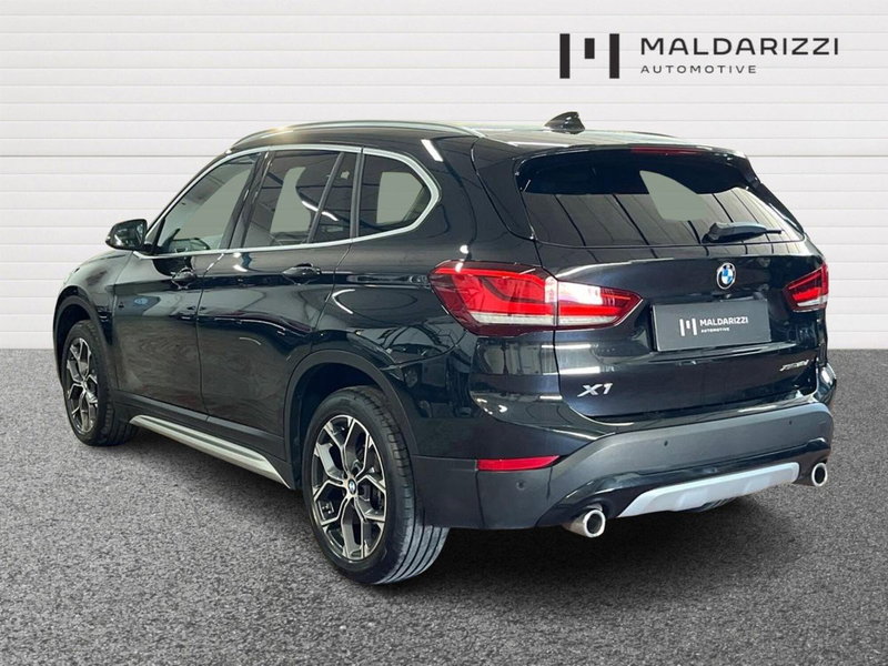BMW X1 usata a Bari (4)