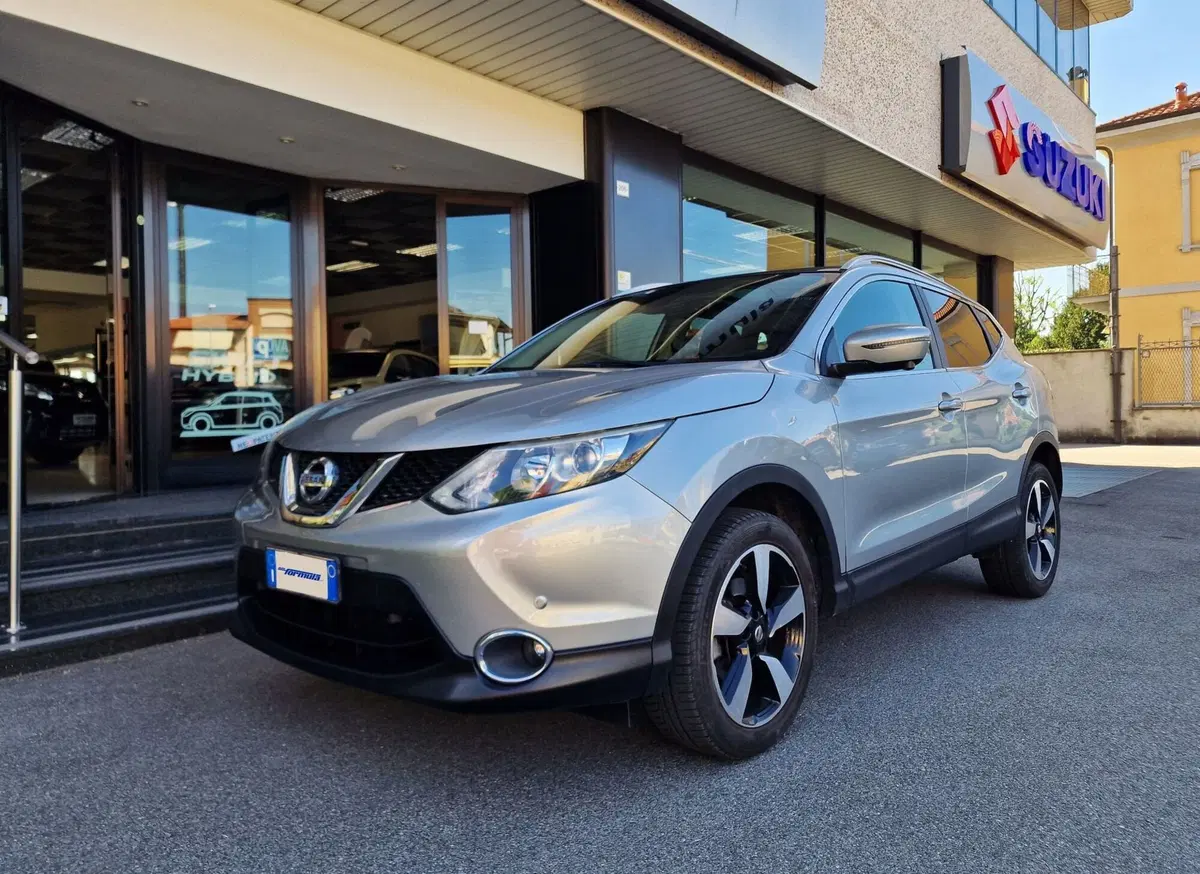 Nissan Qashqai usata a Milano
