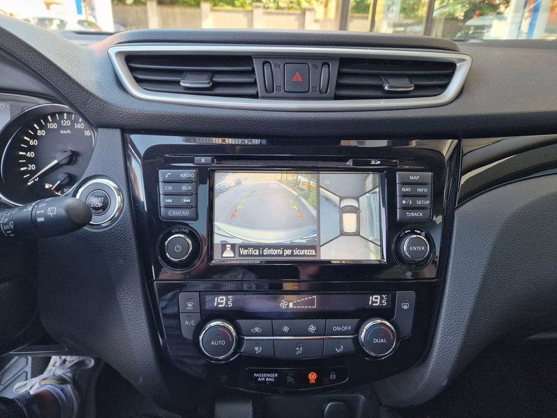 Nissan Qashqai usata a Milano (13)