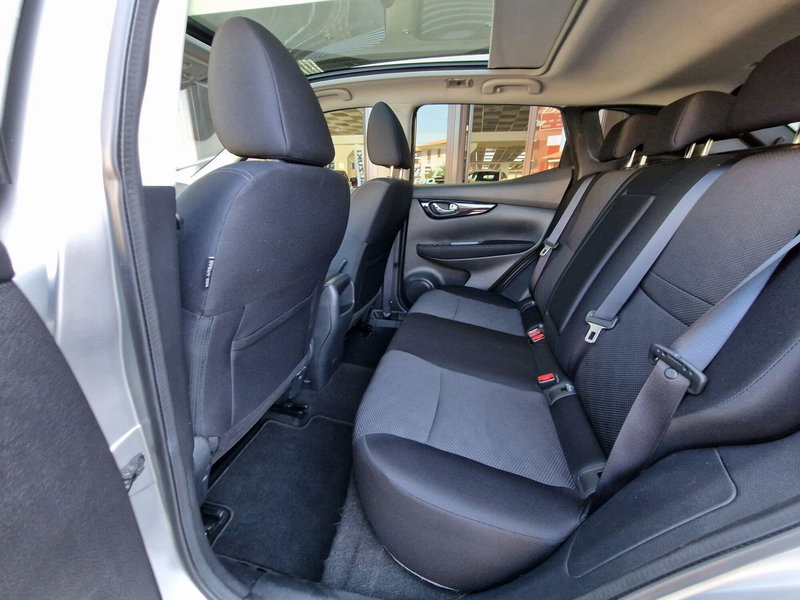 Nissan Qashqai usata a Milano (7)