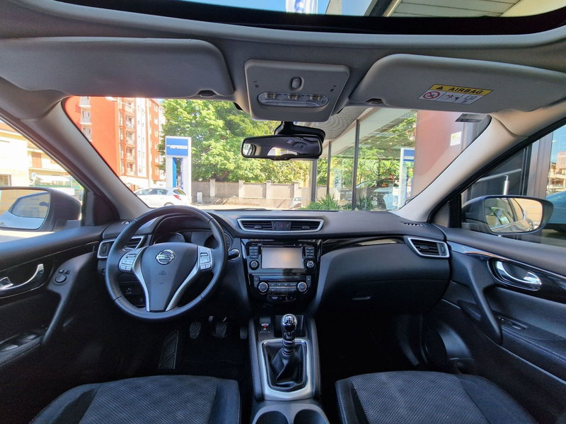 Nissan Qashqai usata a Milano (8)