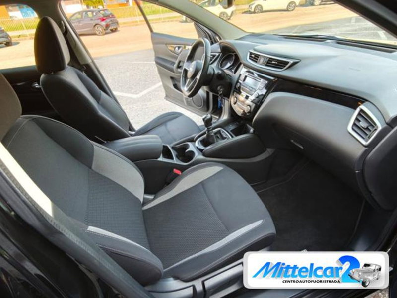 Nissan Qashqai usata a Udine (12)