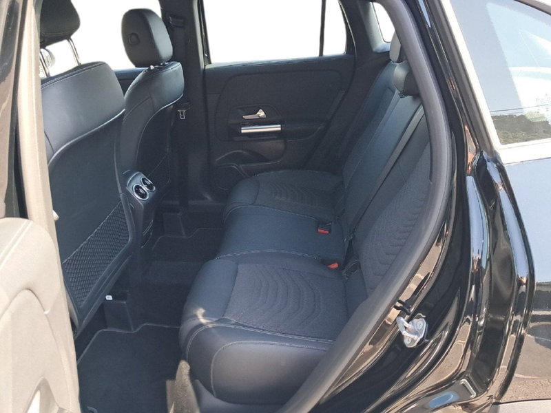 Mercedes-Benz GLA SUV usata a Salerno (11)