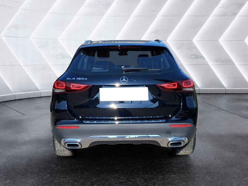 Mercedes-Benz GLA SUV usata a Salerno (6)