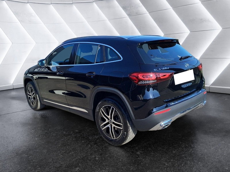 Mercedes-Benz GLA SUV usata a Salerno (7)
