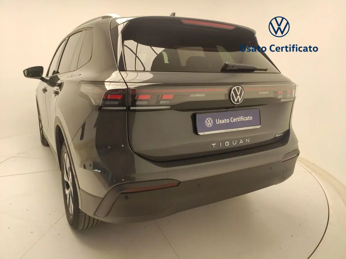 Volkswagen Tiguan usata a Avellino (11)