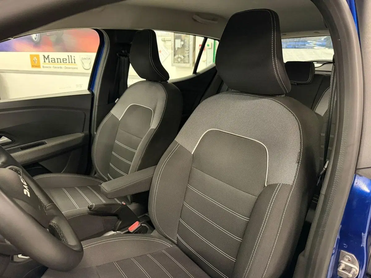 Dacia Sandero usata a Brescia (14)