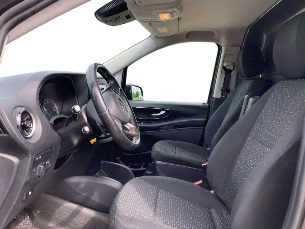 Mercedes-Benz Vito usata a Milano (10)