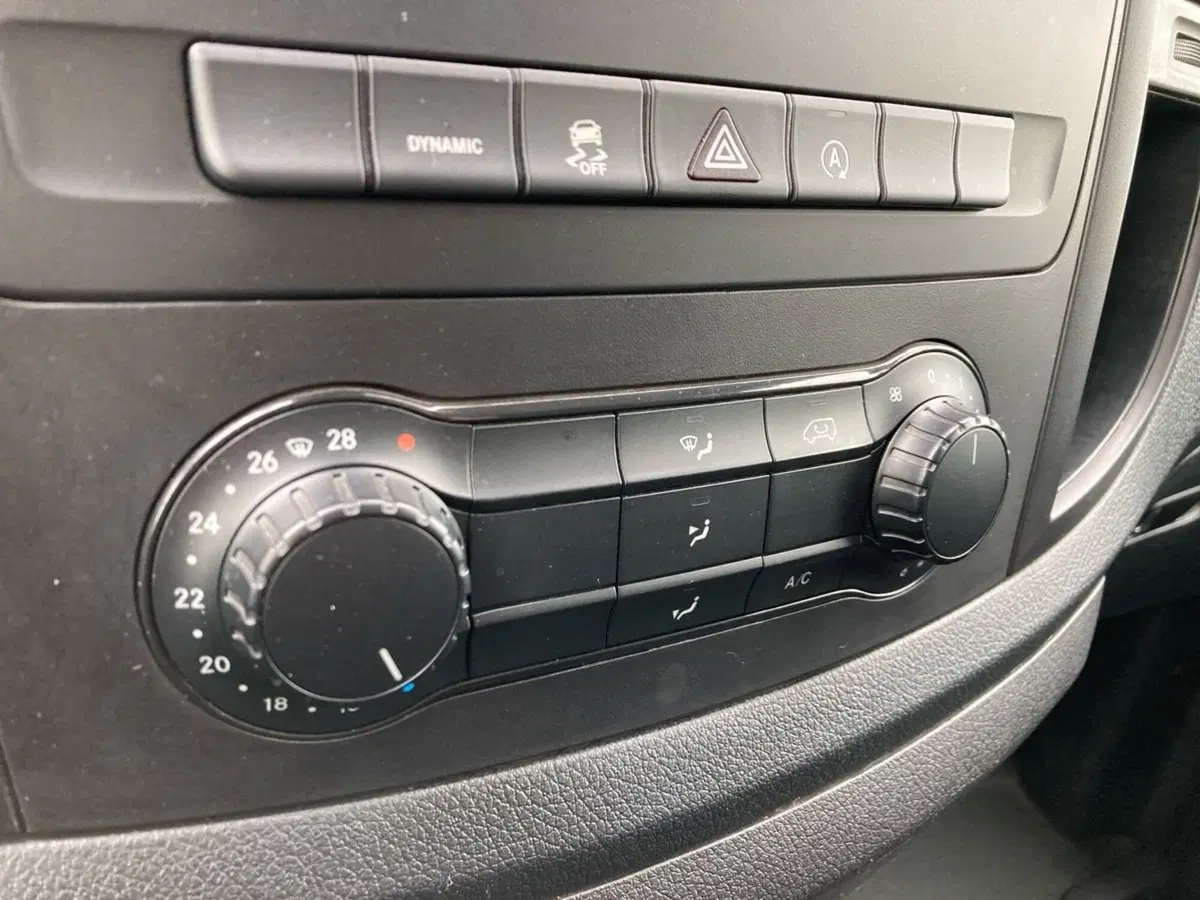 Mercedes-Benz Vito usata a Milano (14)