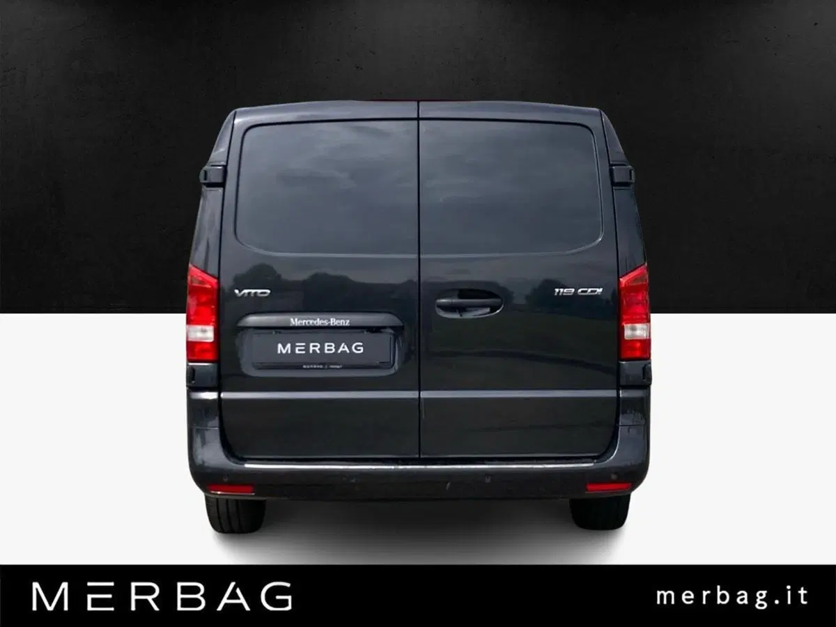 Mercedes-Benz Vito usata a Milano (4)