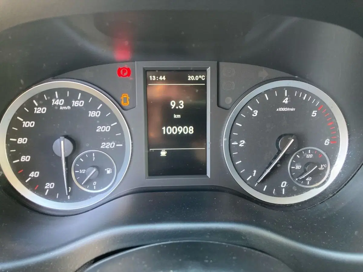 Mercedes-Benz Vito usata a Milano (13)