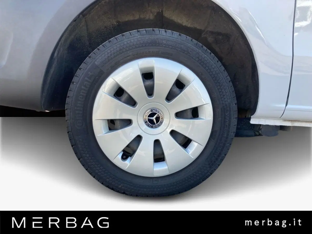 Mercedes-Benz Vito usata a Milano (17)