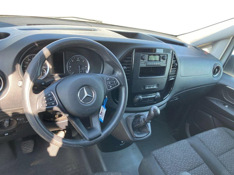 Mercedes-Benz Vito usata a Milano (9)