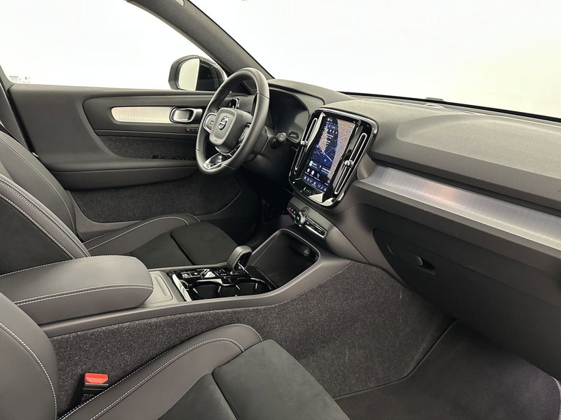 Volvo XC40 usata a Bergamo (3)