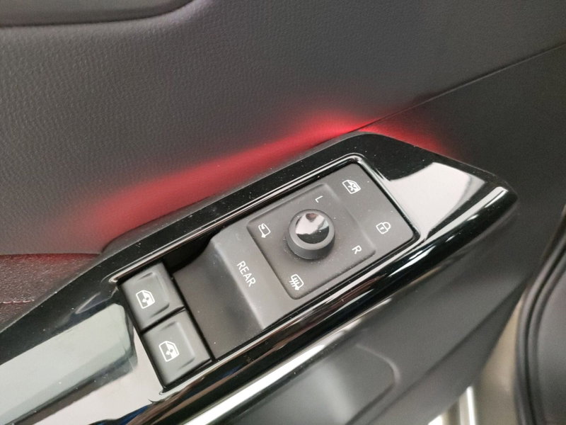 Volkswagen ID.3 nuova a Napoli (12)