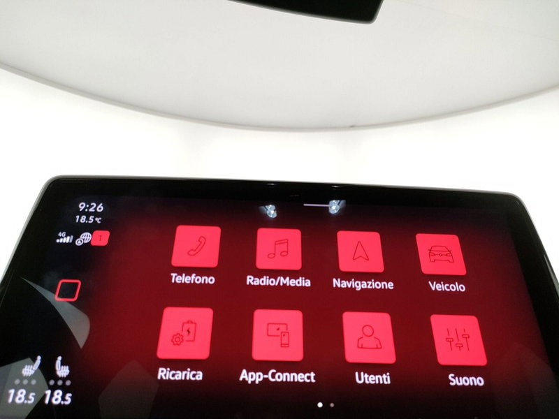 Volkswagen ID.3 nuova a Napoli (16)