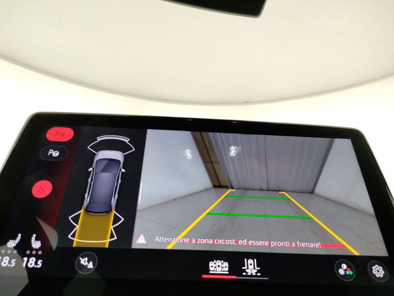 Volkswagen ID.3 nuova a Napoli (18)