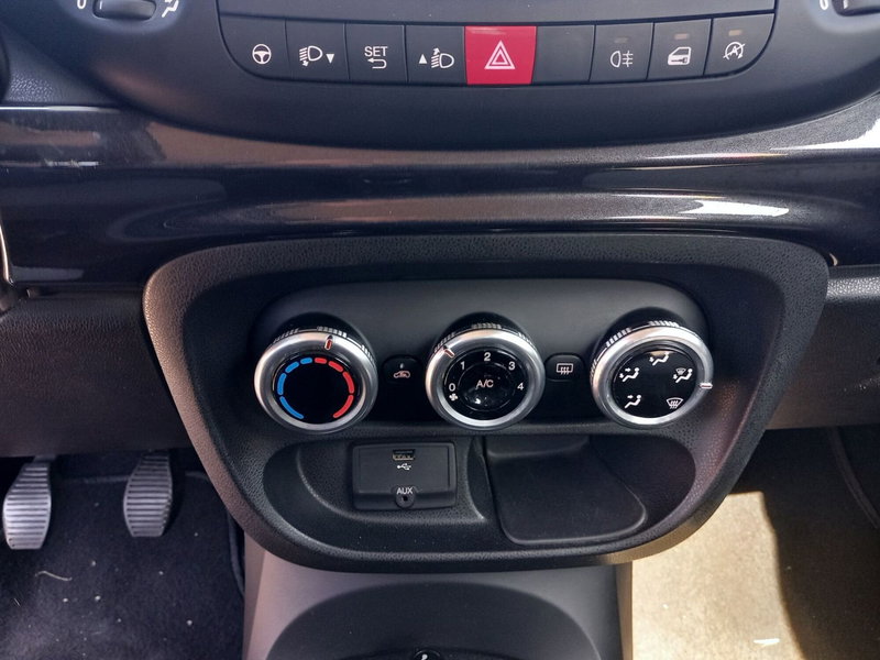 Fiat 500L usata a Lucca (17)