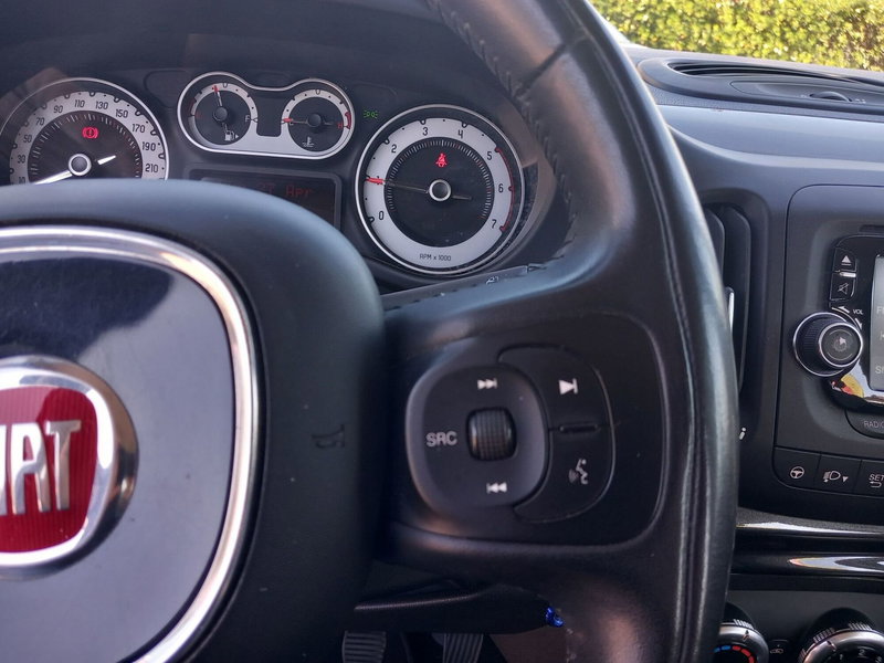 Fiat 500L usata a Lucca (20)