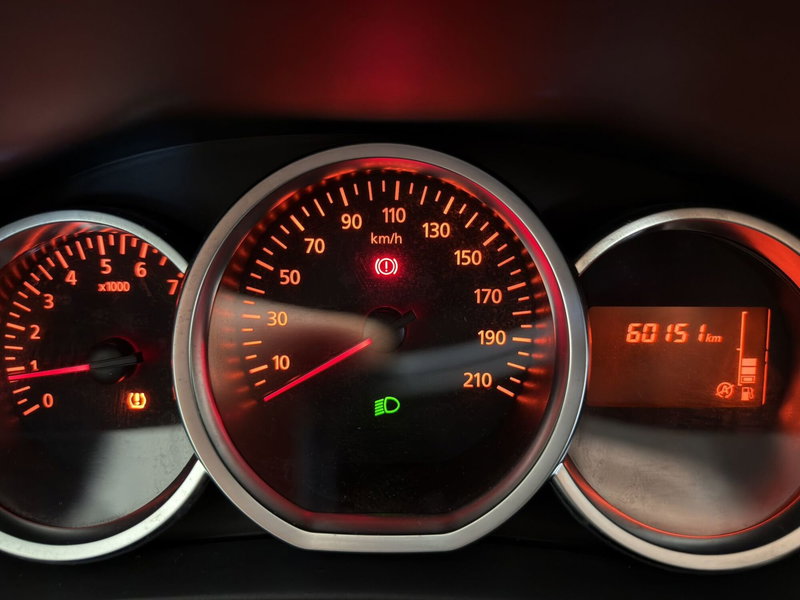 Dacia Sandero usata a Milano (10)