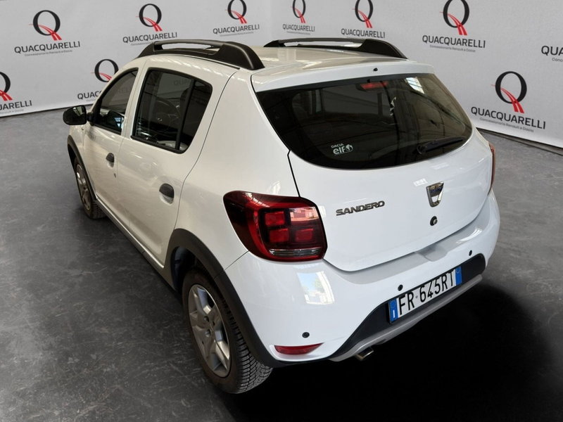 Dacia Sandero usata a Milano (6)