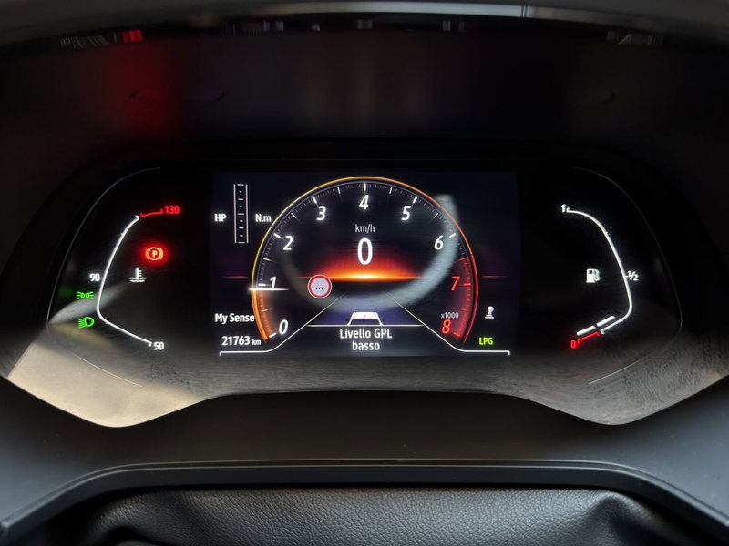 Renault Captur usata a Milano (9)
