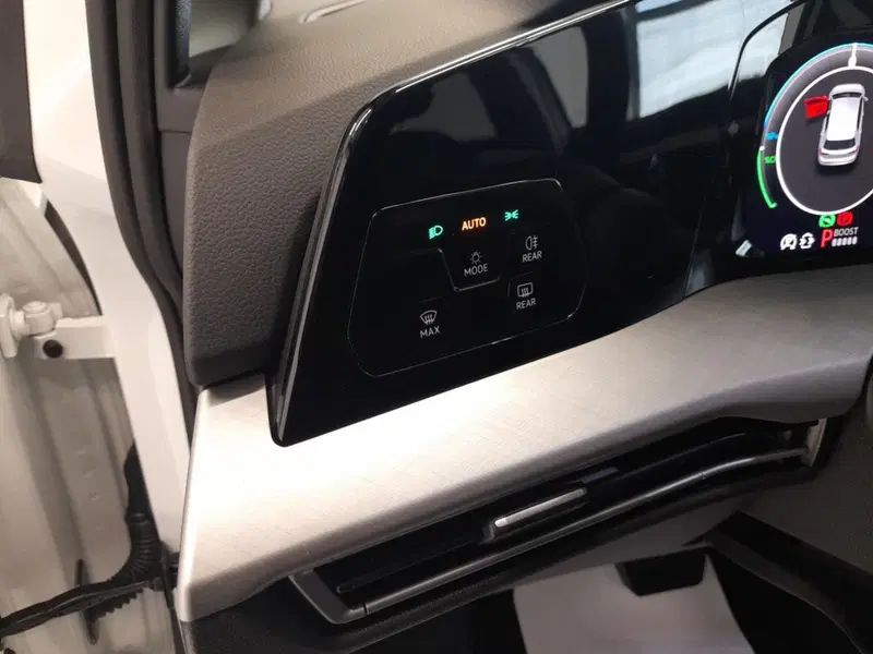 Volkswagen Golf usata a Bologna (10)