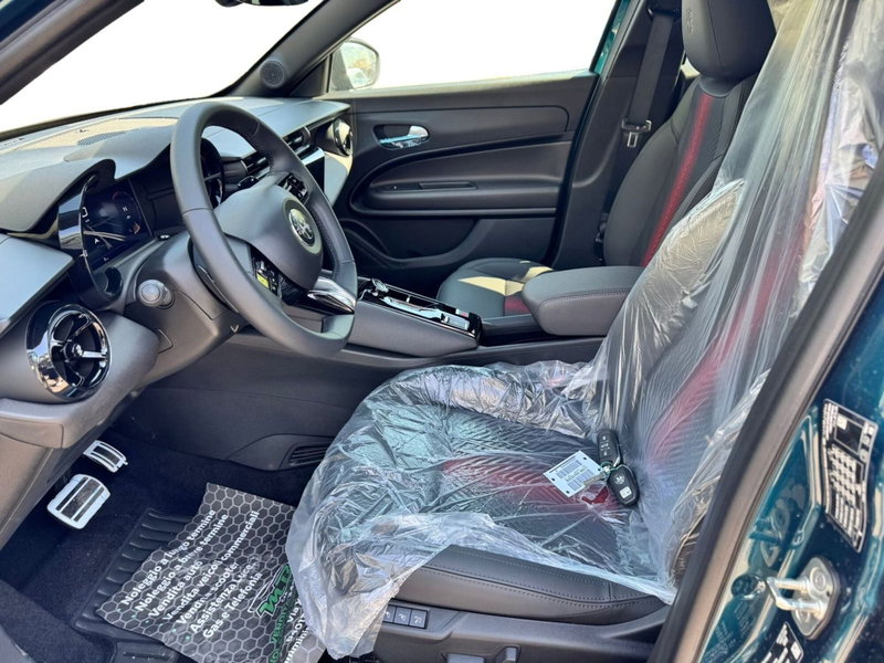 Alfa Romeo Junior nuova a Salerno (6)